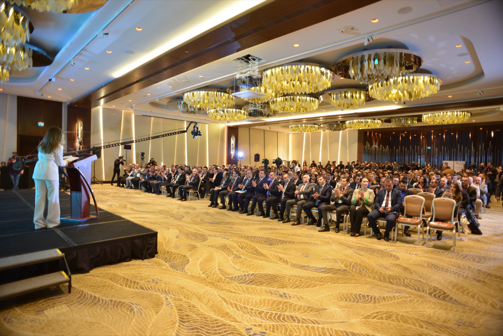 Forum açılış mərasimi
